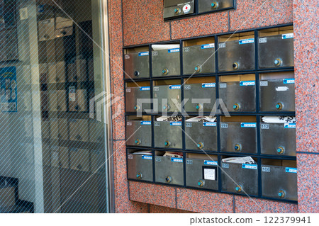 空公寓的集體職位 122379941