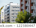 Overview of buildings with individual dwellings for private use in a city. 122380447