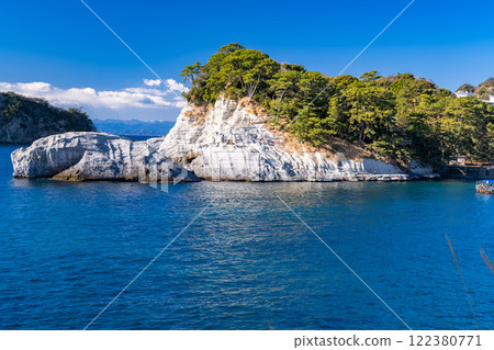 <Shizuoka Prefecture> The beautiful coastline of Dogashima and the scenic spots of Nishiizu 122380771