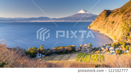 從井田閃光山看的“靜岡縣”富士山 122382777