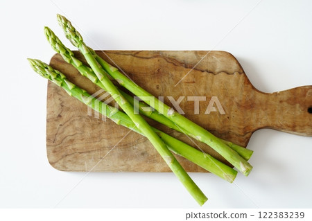 Asparagus Asparagus 122383239