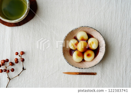 White rice dumplings 122383741