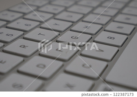 電腦鍵盤字串 122387173