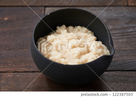 Traditional fermented seasoning: Shio-koji 122387503