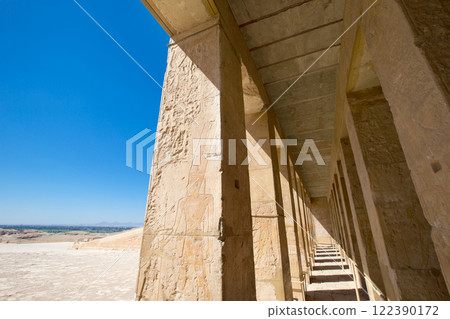The temple of Hatshepsut near Luxor in Egypt 122390172