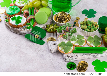 St. Patricks Day party food, green beer and shamrock St. Patricks Day party food, green beer and shamrock 122391043