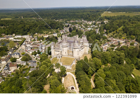 Aerial view of the Castle of Pierrefonds 122391099