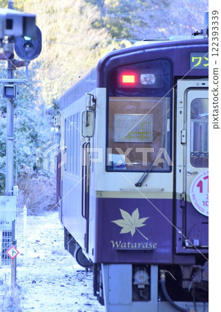 Gunma train leaving the platform Gunma train leaving the platform 122393339