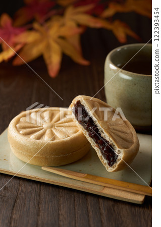 Japanese sweets - bean paste monaka image Japanese sweets - bean paste monaka image 122393454