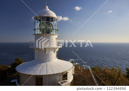 Cape Muroto Lighthouse stands with the deep blue ocean as its backdrop Cape Muroto Lighthouse stands with the deep blue ocean as its backdrop 122394898