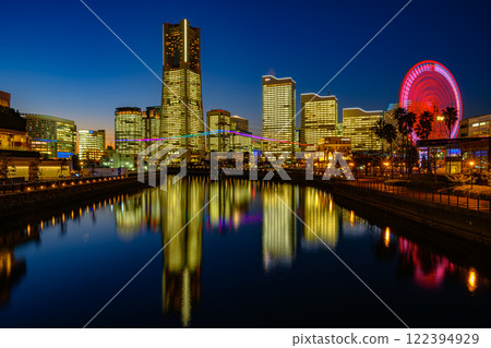 Towers Mirai Light Up Towers Mirai Light Up 122394929