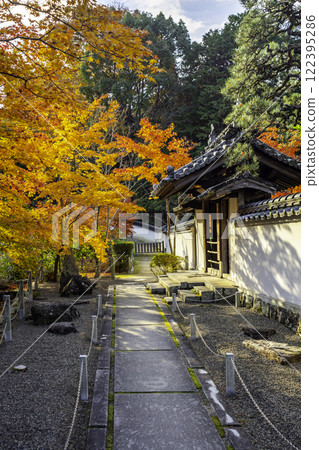 Iyama Hannya-in Temple, Sanmon Gate, Soja City, Okayama Prefecture 122395286