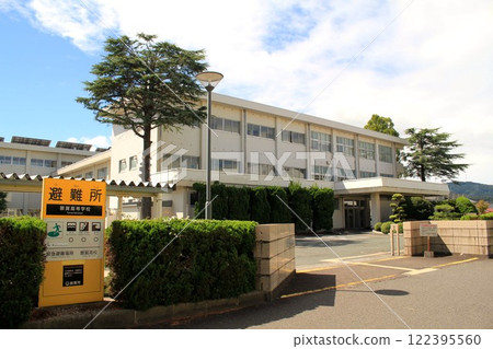 Fukui Prefectural Tsuruga High School 122395560