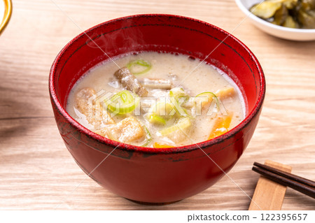 Pork dregs soup 122395657