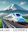 以山為背景行駛的火車 122395851