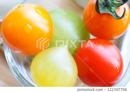 多彩的迷你番茄 122397706
