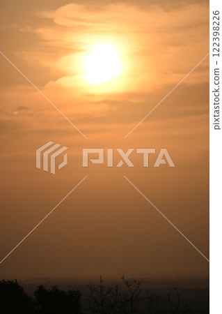 巴肯山的日落,吳哥遺址/柬埔寨 巴肯山的日落,吳哥遺址/柬埔寨 122398226