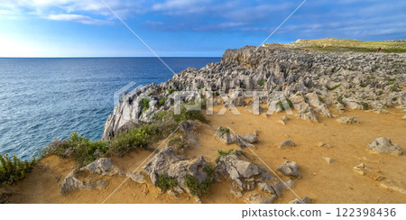Rocky Coast, Pria Cliffs, Karst Formation, Llanes de Pria, Spain 122398436