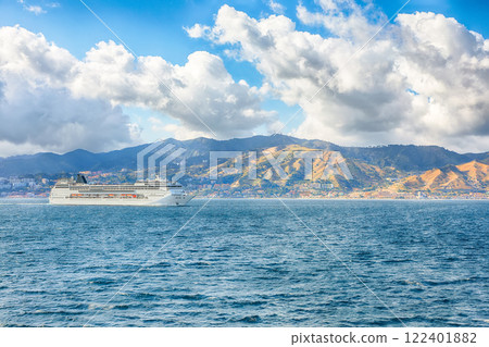 Amazing view on cruise ship in Strait of Messina and Sicily conecting Villa San Giovanni and Messina 122401882