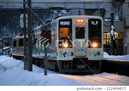 特別快車【晴空塔列車】634係從春日部到會津田島...從會津田島站出發到淺草站 特別快車【晴空塔列車】634係從春日部到會津田島...從會津田島站出發到淺草站 122404617