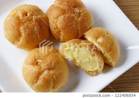 美味的泡芙奶油 122406854