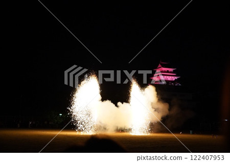 Hand fireworks 122407953