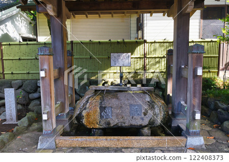弘童神社(神奈川縣鎌倉市越越) 弘童神社(神奈川縣鎌倉市越越) 122408373