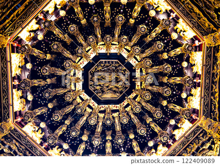 Yumi Moi: Traditional architectural treasure Yumi Moi: Traditional architectural treasure 122409089