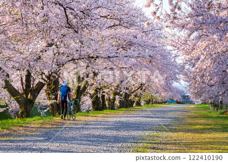 旭船川河 122410190