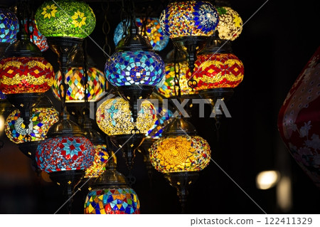 繽紛地圯兯簡:充滿異國風情的浪漫之光 繽紛地圯兯簡:充滿異國風情的浪漫之光 122411329