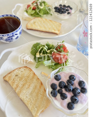 Healthy one-plate breakfast bread Healthy one-plate breakfast bread 122412689