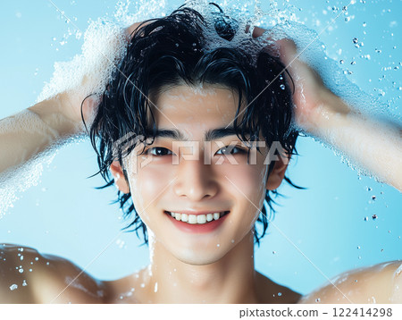 Men taking a shower 122414298