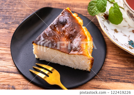 Basque cheese cake Basque cheese cake 122419226