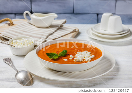 roast tomato soup in a bowl, top view 122420427