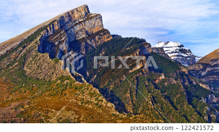 Punta de las Olas, Ordesa y Monte Perdido National Park, Spain Punta de las Olas, Ordesa y Monte Perdido National Park, Spain 122421572