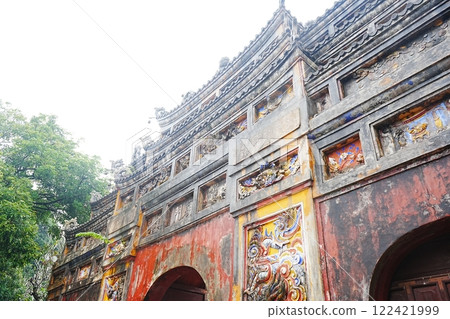 Vietnam Hue Nguyen Dynasty Royal Palace 122421999