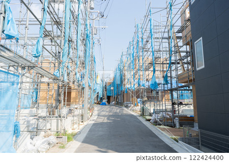 多棟預製房屋施工前視圖 122424400