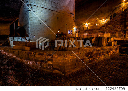 大谷博物館（栃木縣宇都宮市大谷町） 122426709