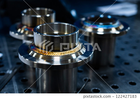 New stainless steel flanges with premium welds from plasma welding 122427183