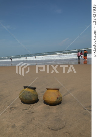 Pots on the Beach sand Pots on the Beach sand 122427939