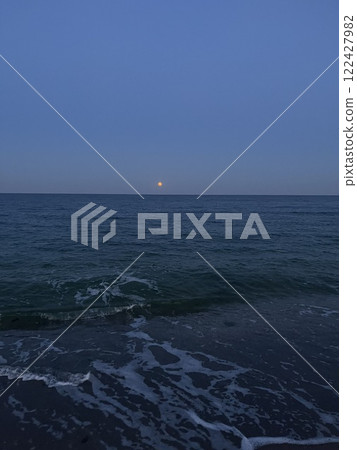 Tranquil Sea Sunset 122427982