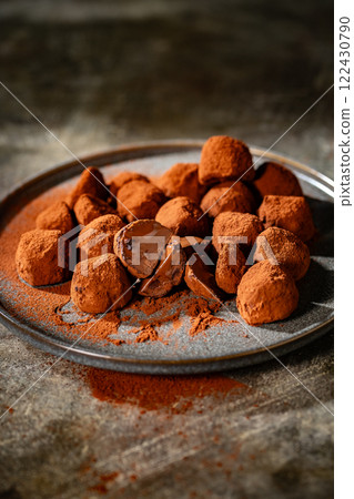 chocolate, truffle, truffles 122430790