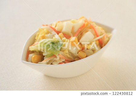Enjoy a lightly flavored Chinese cabbage coleslaw (dressed with mayonnaise) 122430812