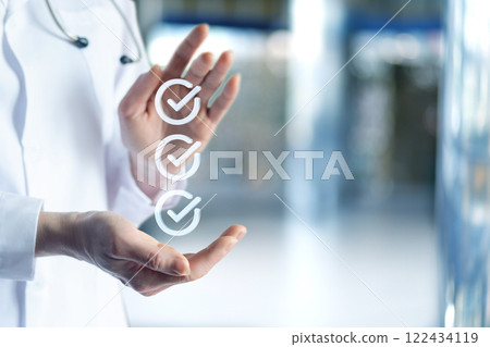 Control and quality in medicine. Control and quality in medicine. 122434119