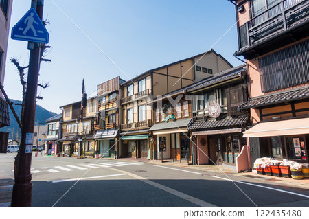 Kinosaki Onsen - Station Street Shopping District - (Hyogo Prefecture - Kinosaki Onsen) Kinosaki Onsen - Station Street Shopping District - (Hyogo Prefecture - Kinosaki Onsen) 122435480