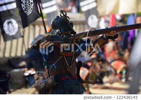 拿著火繩槍 122436145