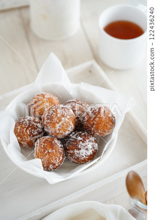 donut donut 122436240