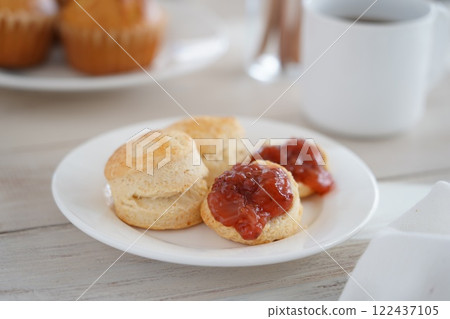 Scone  122437105