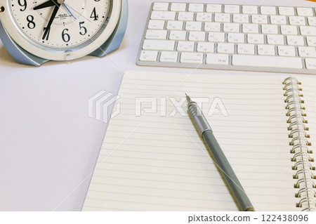 商業形象、時間管理、文書工作 122438096