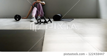 女性健身 122438447